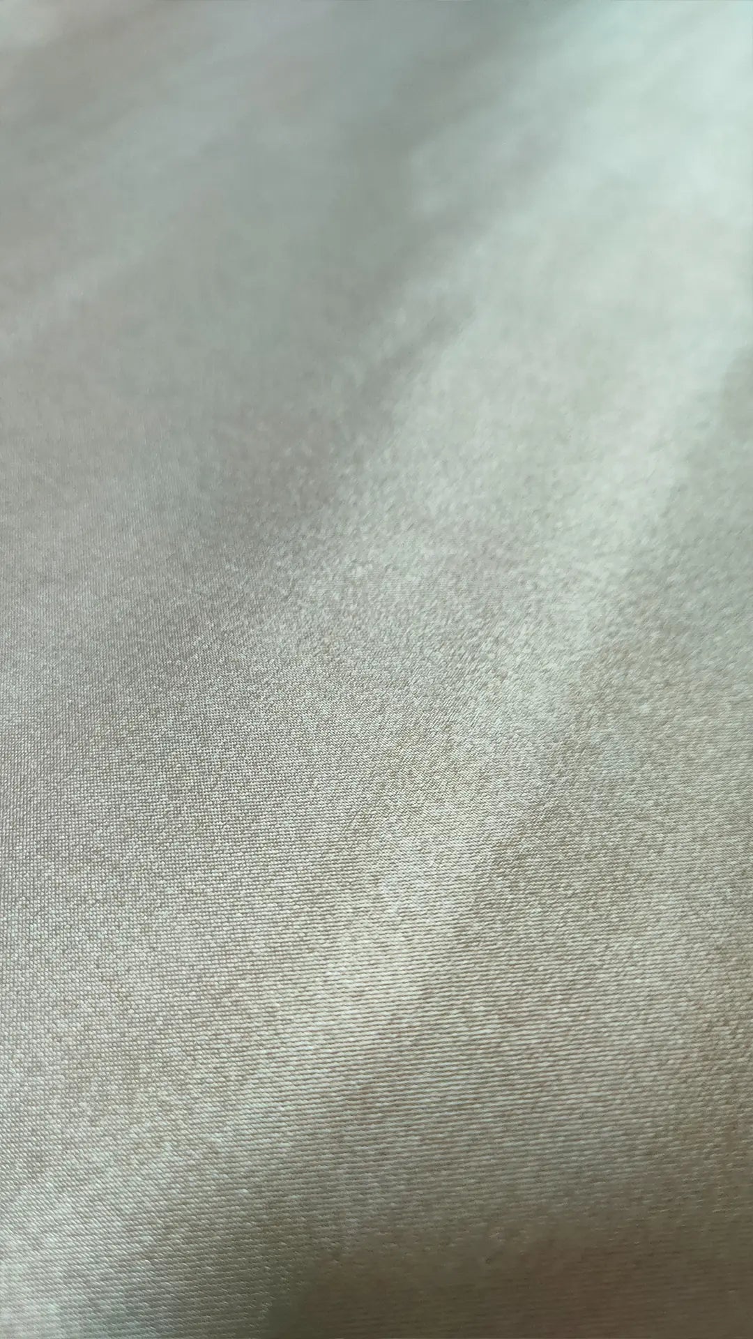 Material elastic satin bej deschis