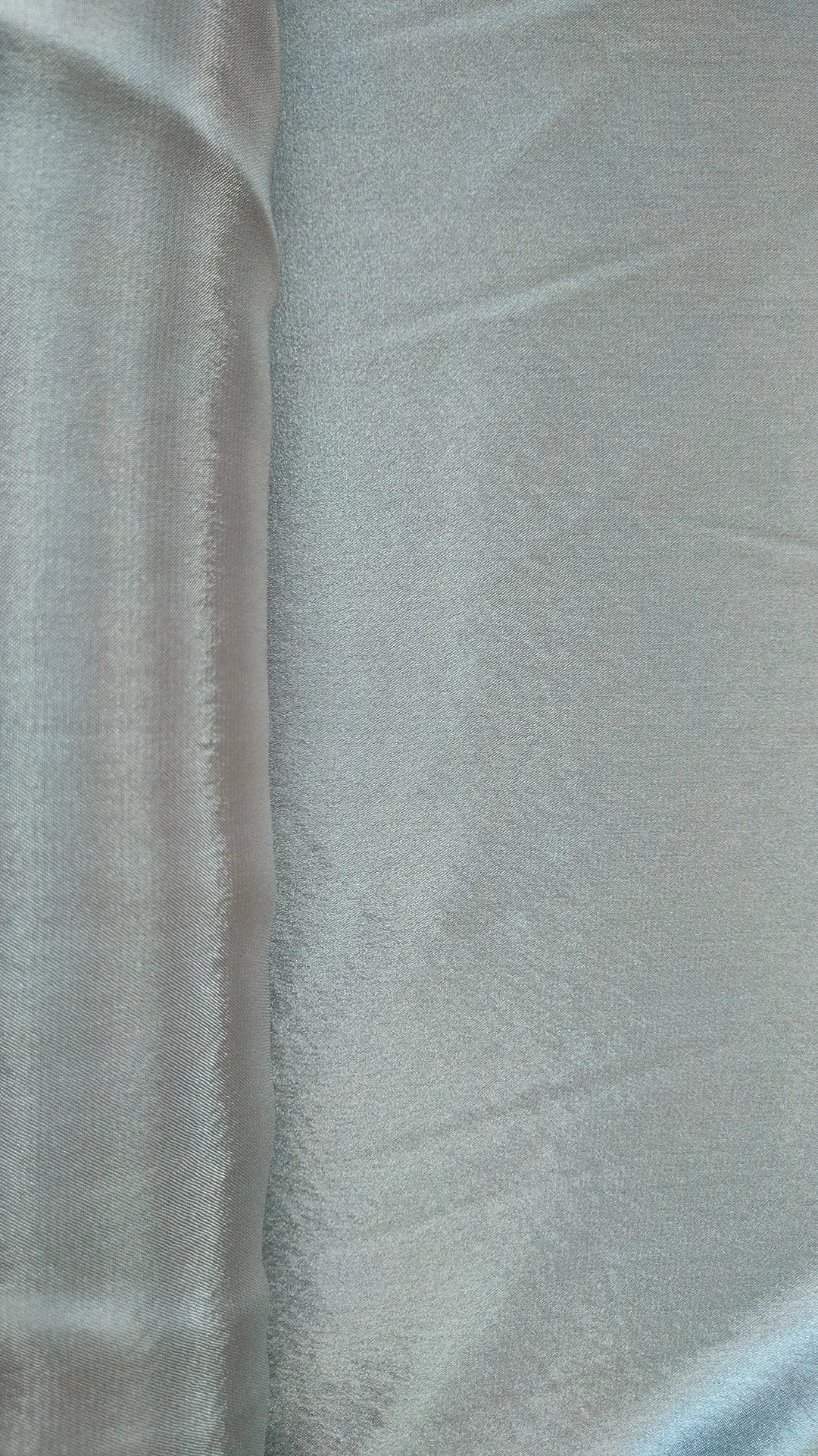 Crep satin gri deschis material textil